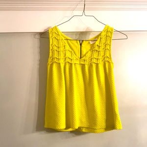 Bright yellow shirt! Size S